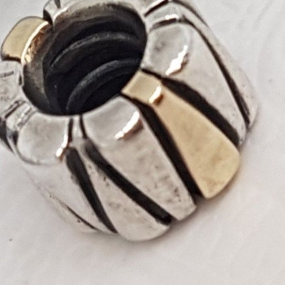 Pandora Charm TRIANGLES